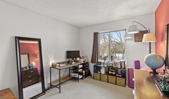 5545 126th St W, Apple Valley, MN 55124