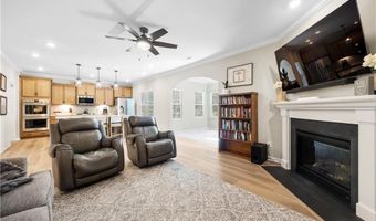 180 Moravian Ct, Advance, NC 27006