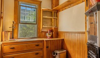 726 Washington St, Coventry, RI 02816