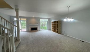 2702 Maitland Dr, Ann Arbor, MI 48105
