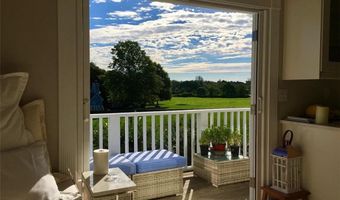 307 Corey Ln, Middletown, RI 02842