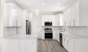 5424 HAMMOCK VIEW Ln, Apollo Beach, FL 33572