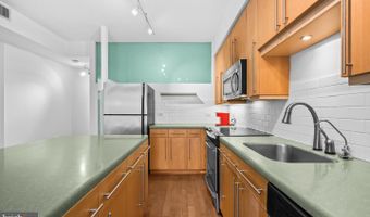 437 NEW YORK Ave NW 206, Washington, DC 20001