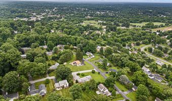 20 JACQUELINE Dr, Hockessin, DE 19707