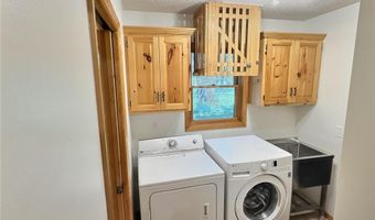 8947 Ingram Ave NW, Annandale, MN 55302