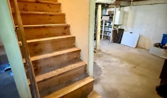 1002 DELEGLISE St, Antigo, WI 54409