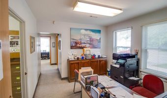 2216 State St, Alton, IL 62002