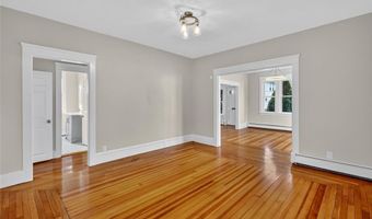 112 Villa Ave, Cranston, RI 02905