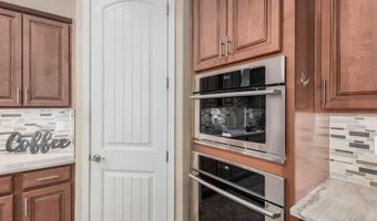 20584 W HILLCREST Blvd, Buckeye, AZ 85396