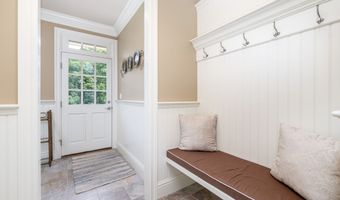 273 Northington Dr, Avon, CT 06001