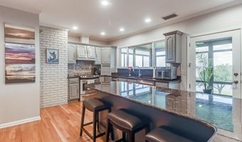 435 Christi Ln, Biloxi, MS 39531