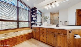 2734 NE 96th Pl, Ankeny, IA 50021