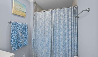 415 W Boardwalk Blvd, Atlantic Beach, NC 28512