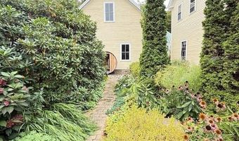 58 Oak St, Brattleboro, VT 05301