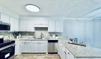 124 Westlake Dr, Brandon, MS 39047