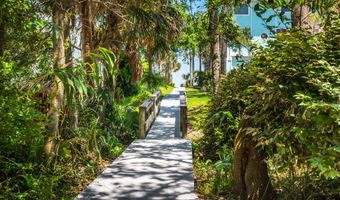 2279 SEMINOLE Rd 11, Atlantic Beach, FL 32233