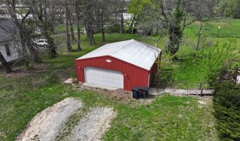 399 N Fifth St, Albion, IL 62806