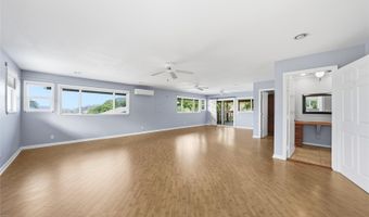 1386 Nanialii St, Kailua, HI 96734