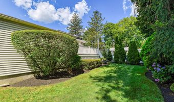 48 Washington Ave, Middletown, NJ 07748