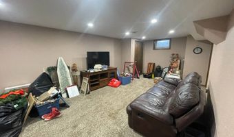 632 N Oak St, Ainsworth, NE 69210
