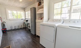 313 SE Tanner St, Abingdon, VA 24210