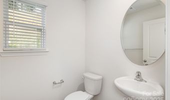 15 Virginia Commons Dr, Arden, NC 28704