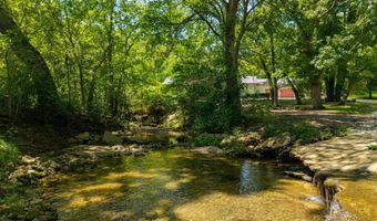 3747 County Road Aj-435, Ava, MO 65608