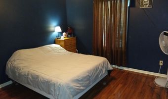 305 Chapel Ln, Ashley, IN 46705