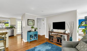 23 Highland Ave, Bethel, CT 06801