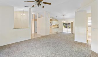 102 WATERVIEW Cir, Auburndale, FL 33823