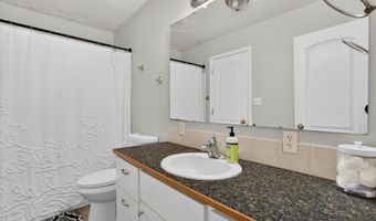 5590 Stuart Ave, Chubbuck, ID 83202
