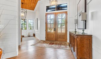 114 Sailors Pt, Alexander City, AL 35010