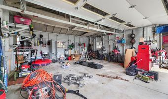 2144 Ridgewood Ave, Alliance, OH 44601