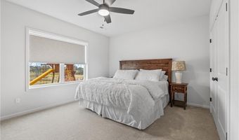14616 Aspen Cir, Basehor, KS 66007