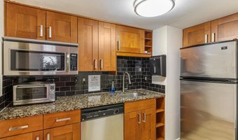 2100 LANGSTON Blvd G08, Arlington, VA 22207