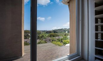 4577 Essex Ct, Carlsbad, CA 92010