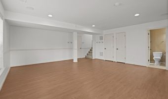 22227 WATERBERRY Ter, Ashburn, VA 20148