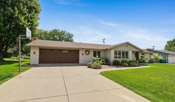 415 Duryea Dr, Auburn, IN 46706