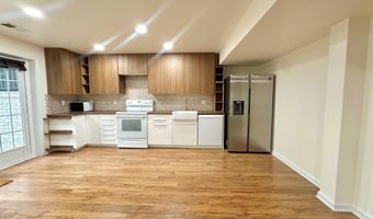 43219 AMBERLEIGH FARM Dr, Ashburn, VA 20148