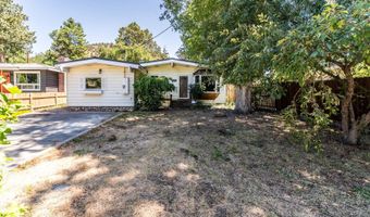 834 NE 11th St, Bend, OR 97701