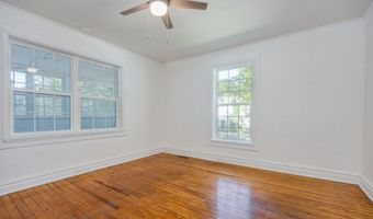 822 Chesnut St, Camden, SC 29020