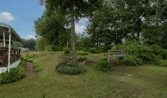 525 E Main St Trlr 33, Branford, CT 06405