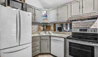 23 Panorama Dr, Alloway, NJ 07461