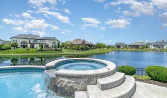 8659 Coveview Ct, Deerfield, OH 45040