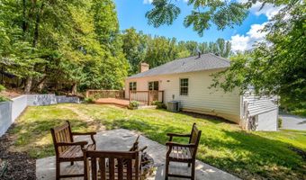 8302 NIGHTINGALE Ct, Annandale, VA 22003