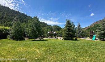 33 WAGON RUT Ln, Auburn, WY 83111