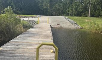 585 Creek Place Rd, Arapahoe, NC 28510