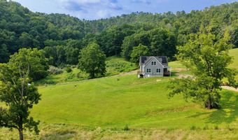 360 Rainbow Ln, Asbury, WV 24916