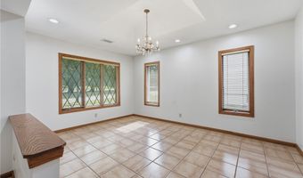 2260 Englewood Ave, Akron, OH 44312