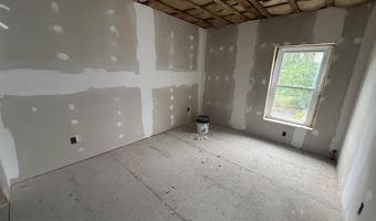 932 High St, Bath, ME 04530